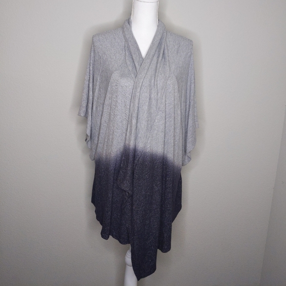 Status by Chenault Ombre Dip Dye Cardigan Sweater Grey Soft Knit Nordstrom Women - Picture 2 of 10